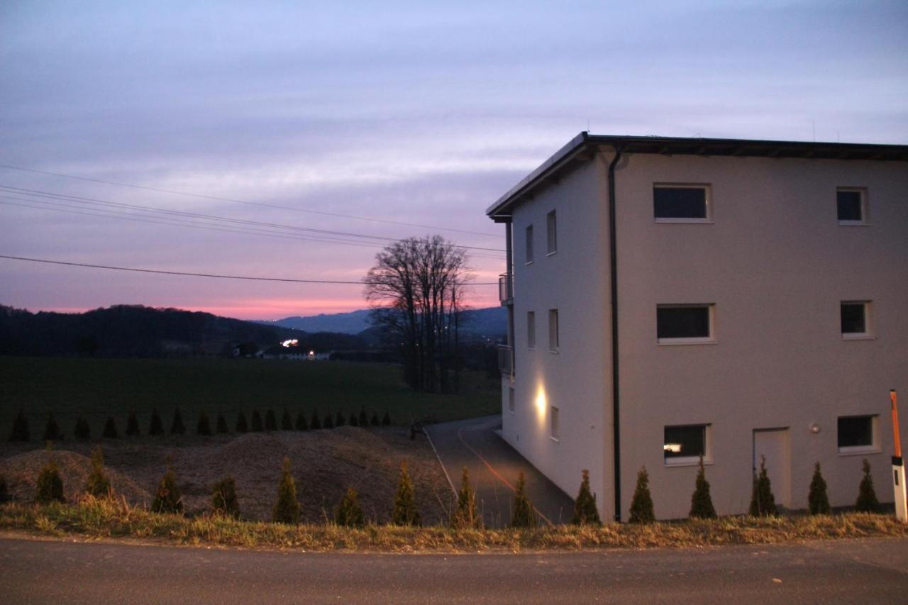 Workers Appartements Kreuzwirt Engerwitzdorf Exterior foto
